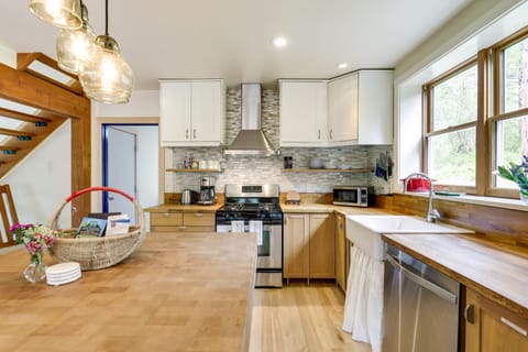 Cottage (2 Bedrooms) | Interior