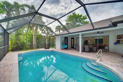 House (4 Bedrooms) | Front of property