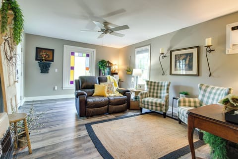 Cottage (2 Bedrooms) | Interior