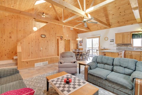 House (2 Bedrooms) | Interior