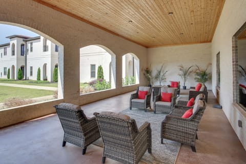 Apartment (1 Bedroom) | Interior