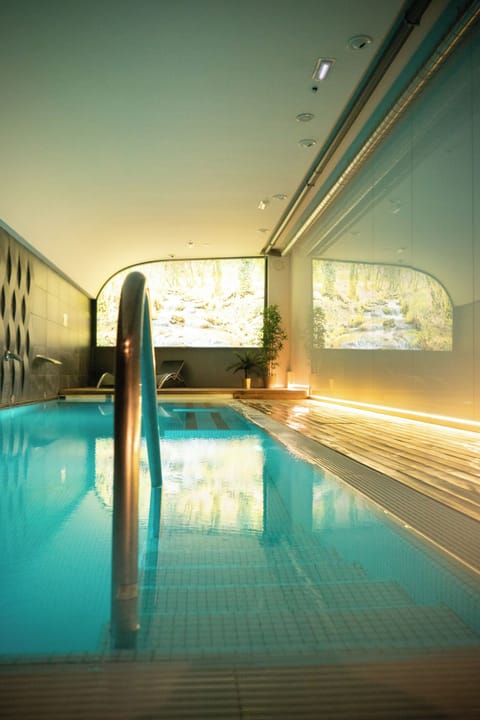 Turkish bath, hydrotherapy