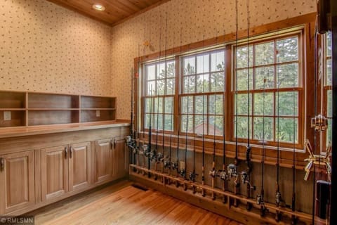 Room off the Main bedroom (Poles are removed)