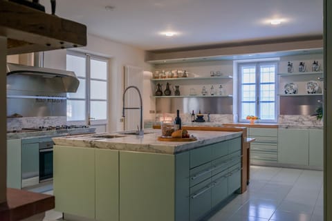 Villa Nina 12 (9873)