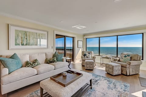 Oceanfront Living Room Designed with Style and Comfort in Mind