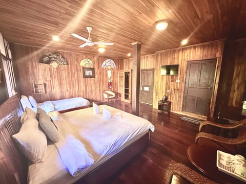 Premium bedding, pillowtop beds, desk, laptop workspace