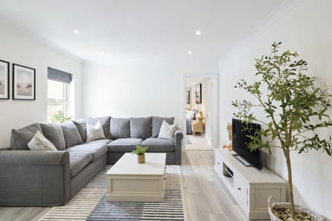 Spacious Living Space 