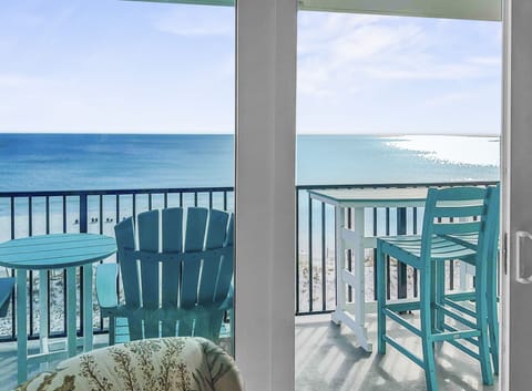 Sea Oats #706 Balcony