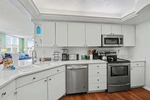 Beautifully Updated Kitchen