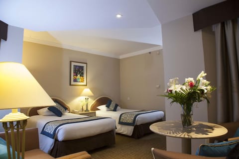 In-room safe, desk, blackout drapes, soundproofing