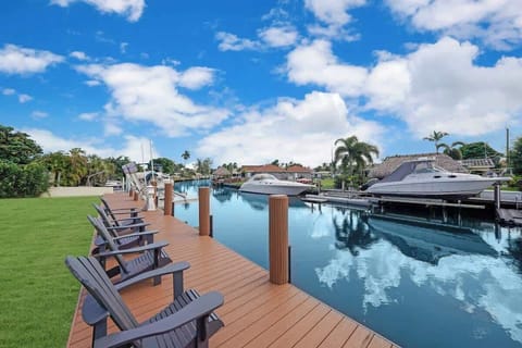 Your Private Oasis with Exclusive Canal Access! Dive into tranquility and endless adventure right from your backyard.