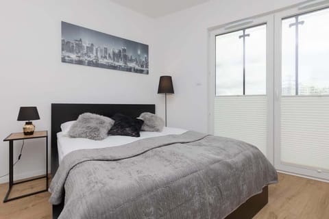 Comfortable double bed
