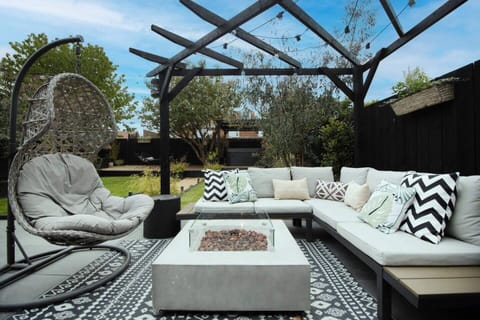 8409796c-dc90-450d-9661-1e270a75f3fd