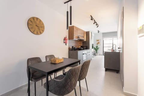 The Dining Room - Dine, relax, and make memories. Our inviting space offers the perfect setting for shared moments during your stay in Malta