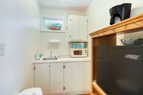 House (1 Bedroom) | Interior