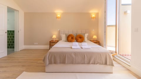 Enjoy a restful night's sleep in this serene bedroom, featuring a comfortable queen-size bed and direct access to a private balcony for refreshing morning air and views.
#BedroomBliss #PeacefulSleep #BalconyAccess #MorningBreeze #ComfortStay #TranquilBedr