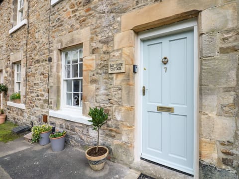 Cottage | Front of property