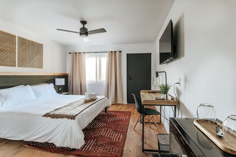 Classic Room 1 King | Premium bedding, memory foam beds, desk, laptop workspace