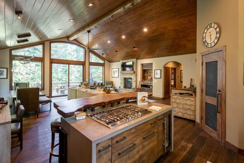 Polaris Kitchen Dining and Living Area - Polaris Kitchen Dining and Living Area