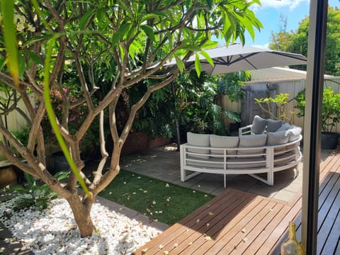 outdoor lounge area