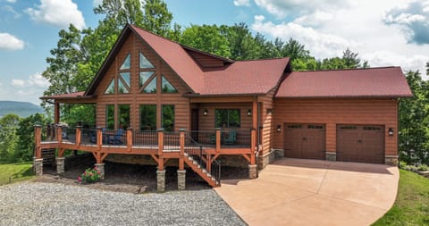 The Bear Paw Lodge