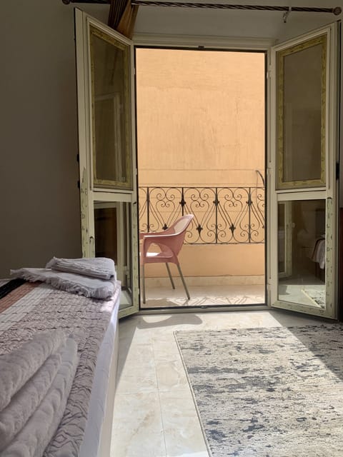 Deluxe Suite, 1 Queen Bed with Sofa bed, Balcony, City View | Terrace/patio