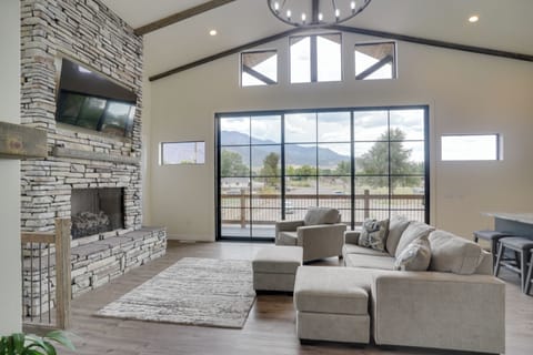 House (2 Bedrooms) | Front of property