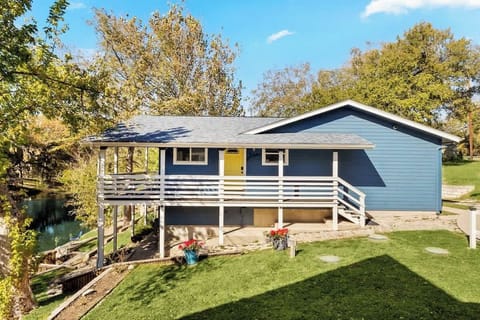 Welcome to Water Haus. A cozy riverfront escape on the tranquil Guadalupe River, perfectly situated between the 3rd and 4th Crossings along historic River Road.