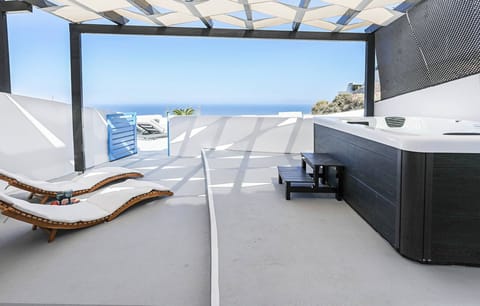 Apartment, 1 Bedroom, Balcony, City View | Balcony