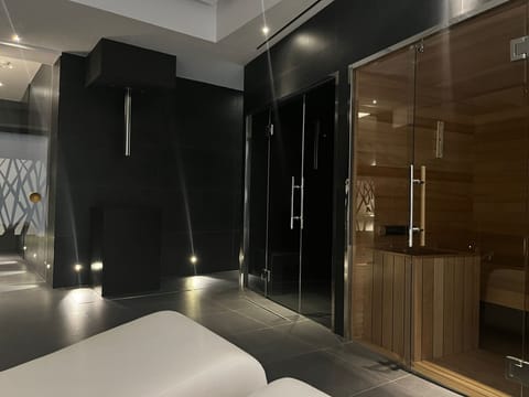Sauna, steam room, body treatments, body scrubs, facials