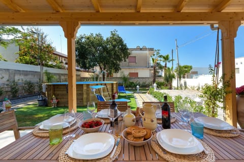 Villa | Terrace/patio
