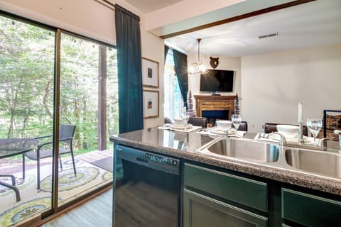 Apartment (1 Bedroom) | Interior