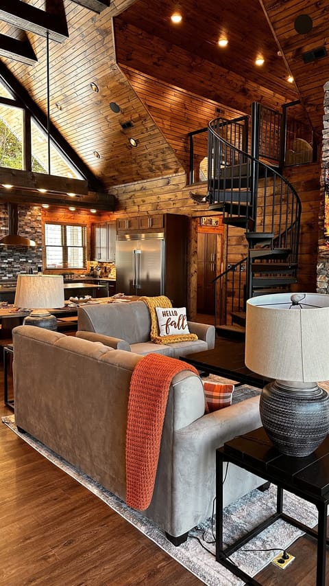 Open concept, spacious primary living area.