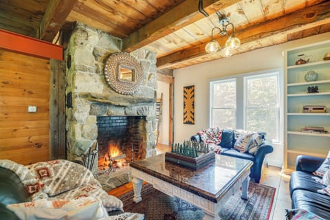 House (5 Bedrooms) | Interior