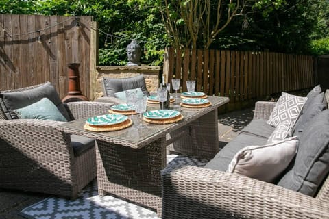 House | Property grounds