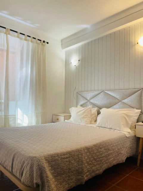 Basic Double Room, 1 Double Bed | Free WiFi, bed sheets