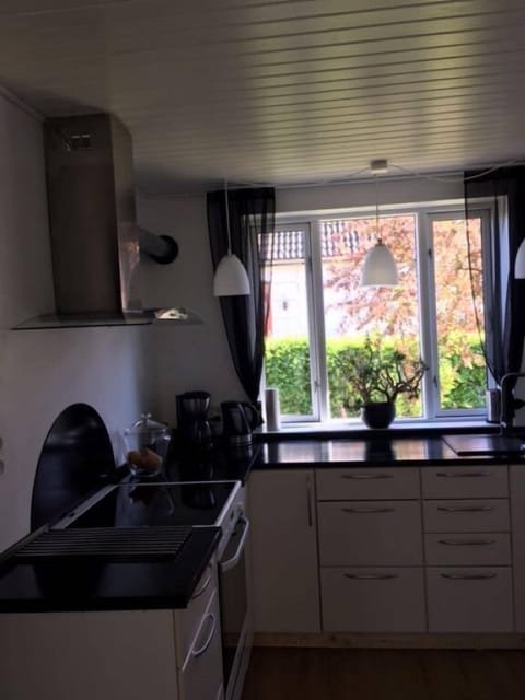Shared fridge, microwave