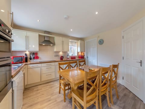 Kitchen/diner | 53 Longbeach, Beadnell