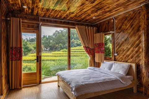 Deluxe Chalet, 2 Queen Beds, Non Smoking, Mountain View | 1 bedroom, premium bedding, down comforters, memory foam beds