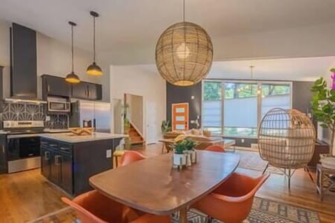 9575af4a 075c 4fdb 8ad4 89f56f54a0bb