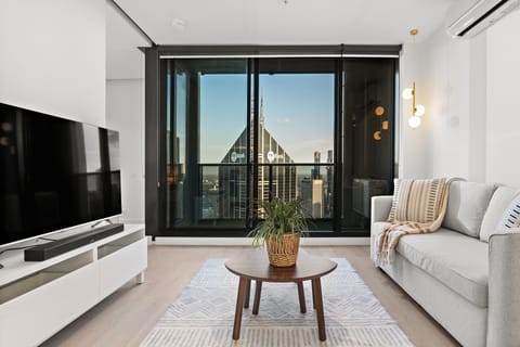 Breathtaking Melbourne city views day and night!