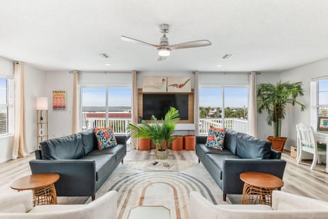 HGTV inspired design living area w/plenty of seating and stunning water views.