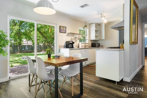 Dining area near the kitchen
