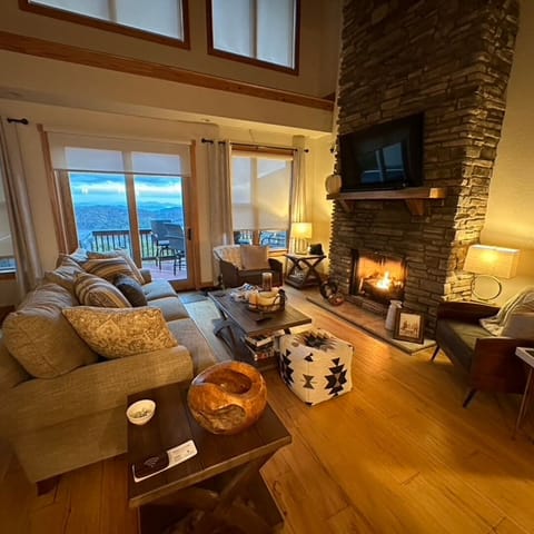 Cosy feeling - Oct Morning 2024