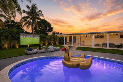 Watch the World cup outdoors with family and friends