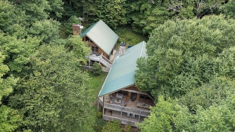 Area view of property 