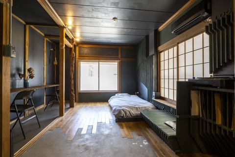 Economy Room | 1 bedroom, individually furnished, free WiFi, bed sheets