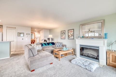 Ample seating in the living room, ideal for family gatherings.