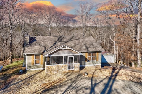Family-friendly cabin in the North Georgia mountains