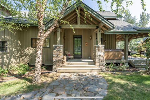 Welcome to River Birch